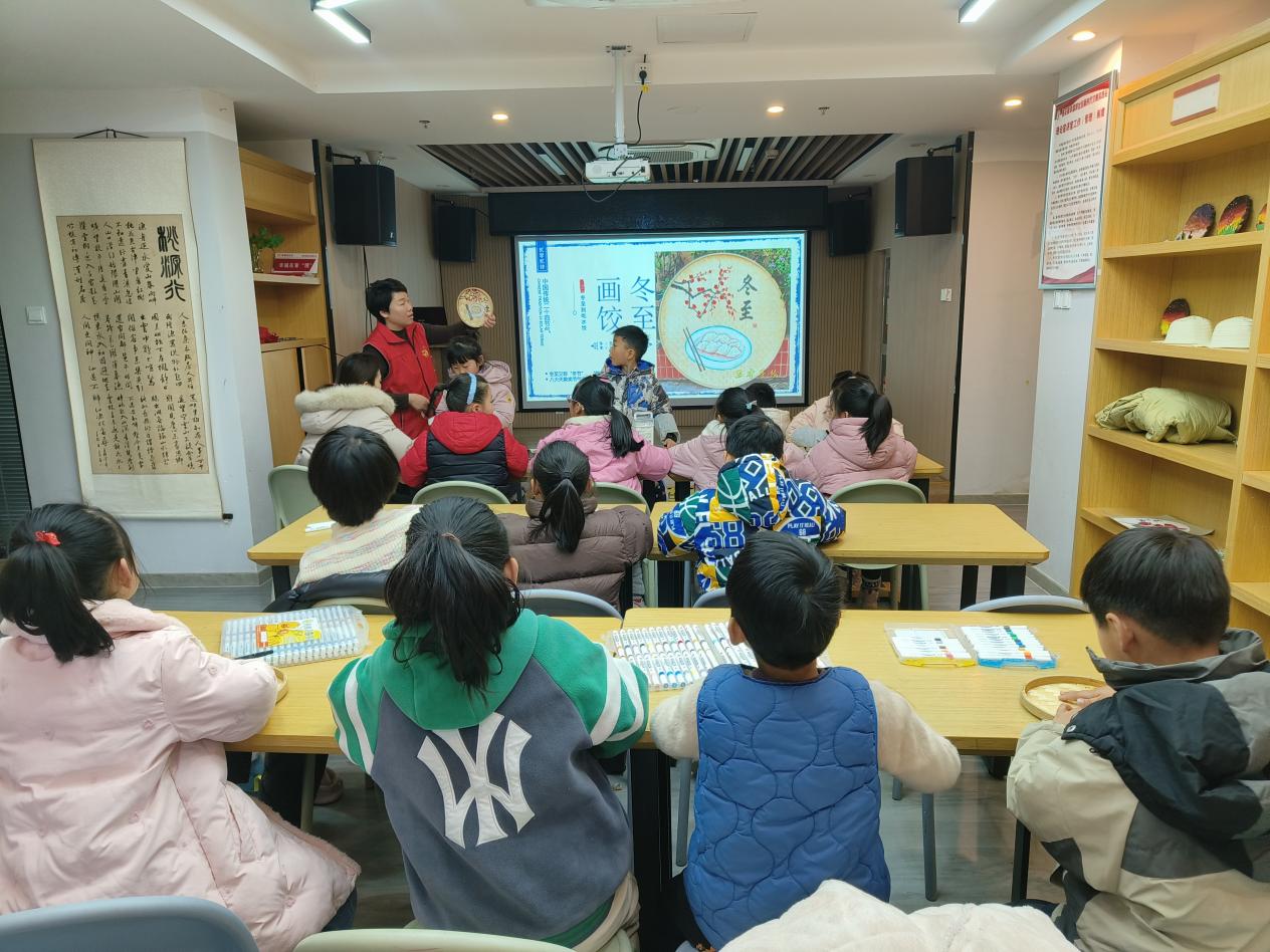 fb57124f924ed2565baa1581e5f872a