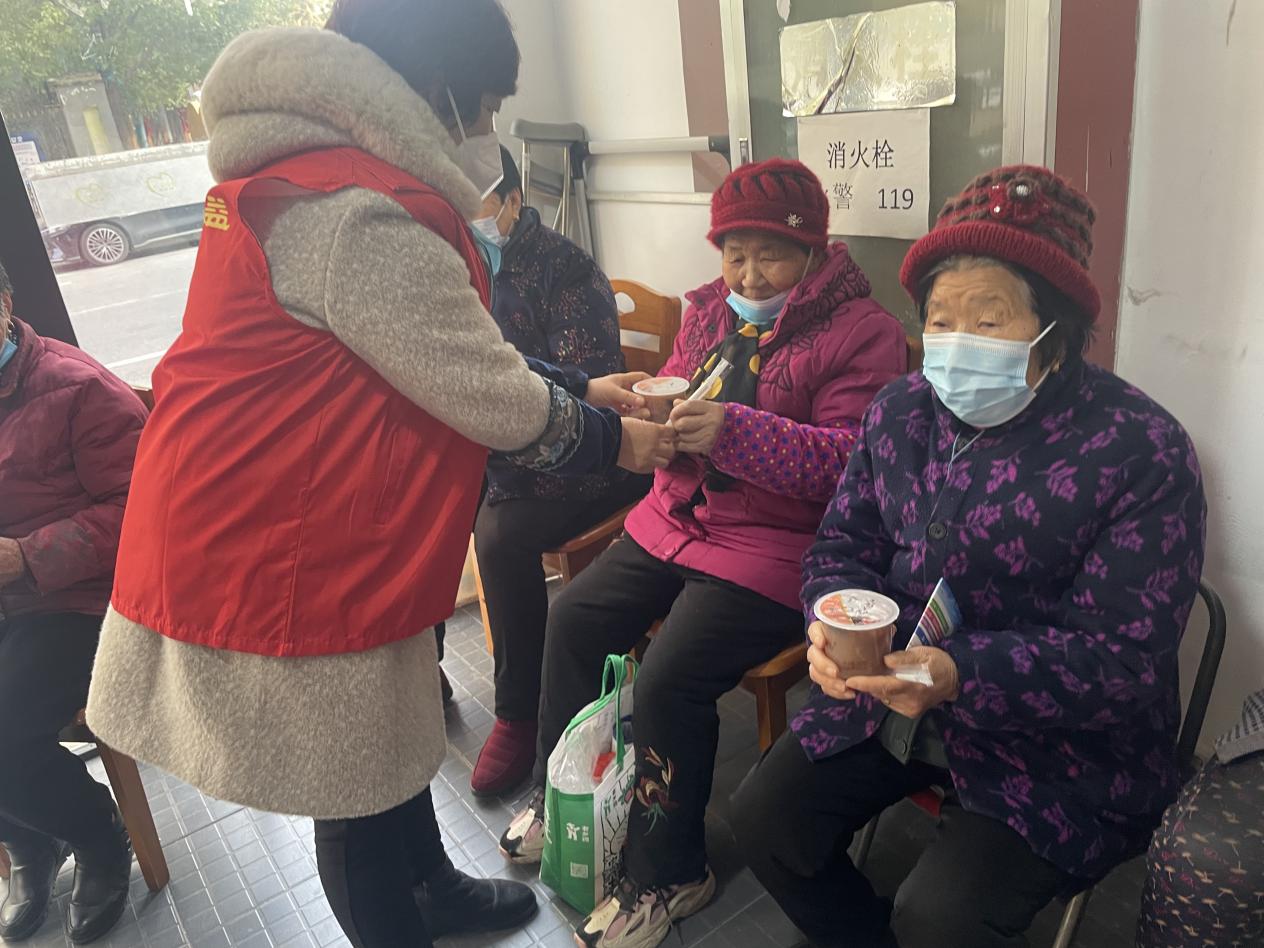 c4074097c9c5b9954d9d8fd2d8b0846