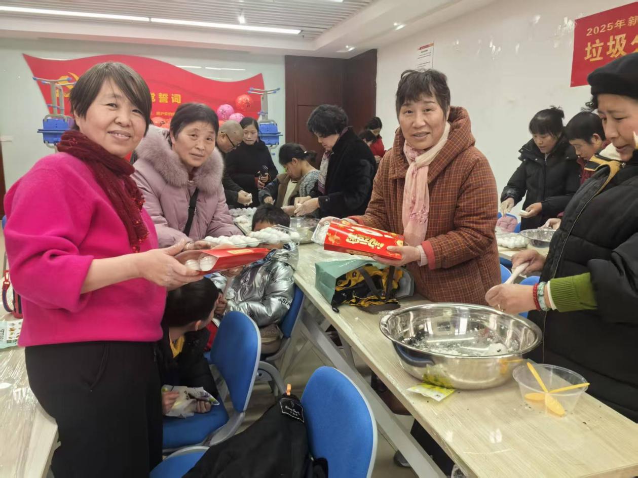 c9d774ce15fba22bf9044d48e4581a9