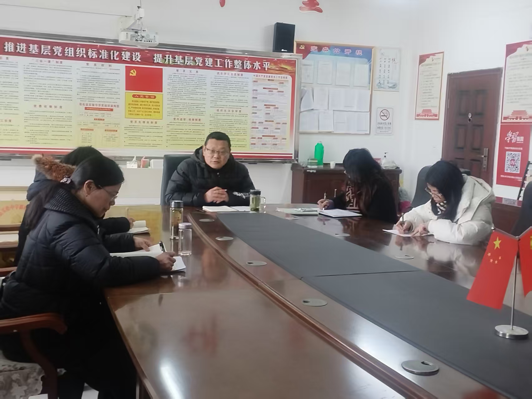 731d18f35884d2468dda8fa9ab4179e