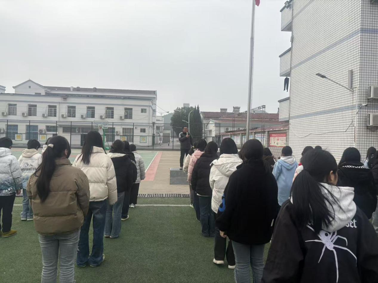 adc7fbb47ffd8043c83636c5e529d7d