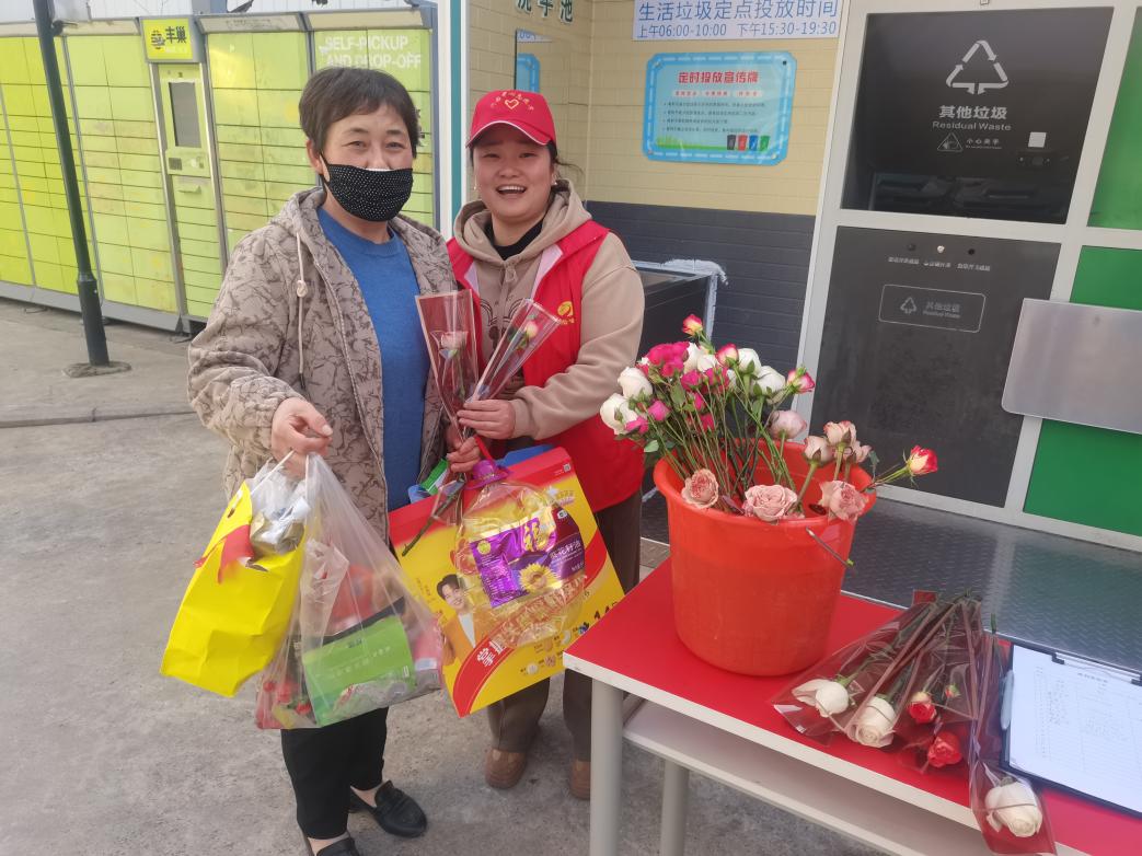 C:/Users/Administrator/Desktop/阳光公益/2024.11-2025.10/2025.3/新建文件夹 (2)/0e757ad2352ae5c7ef3bdd21f3e3f1c.jpg0e757ad2352ae5c7ef3bdd21f3e3f1c