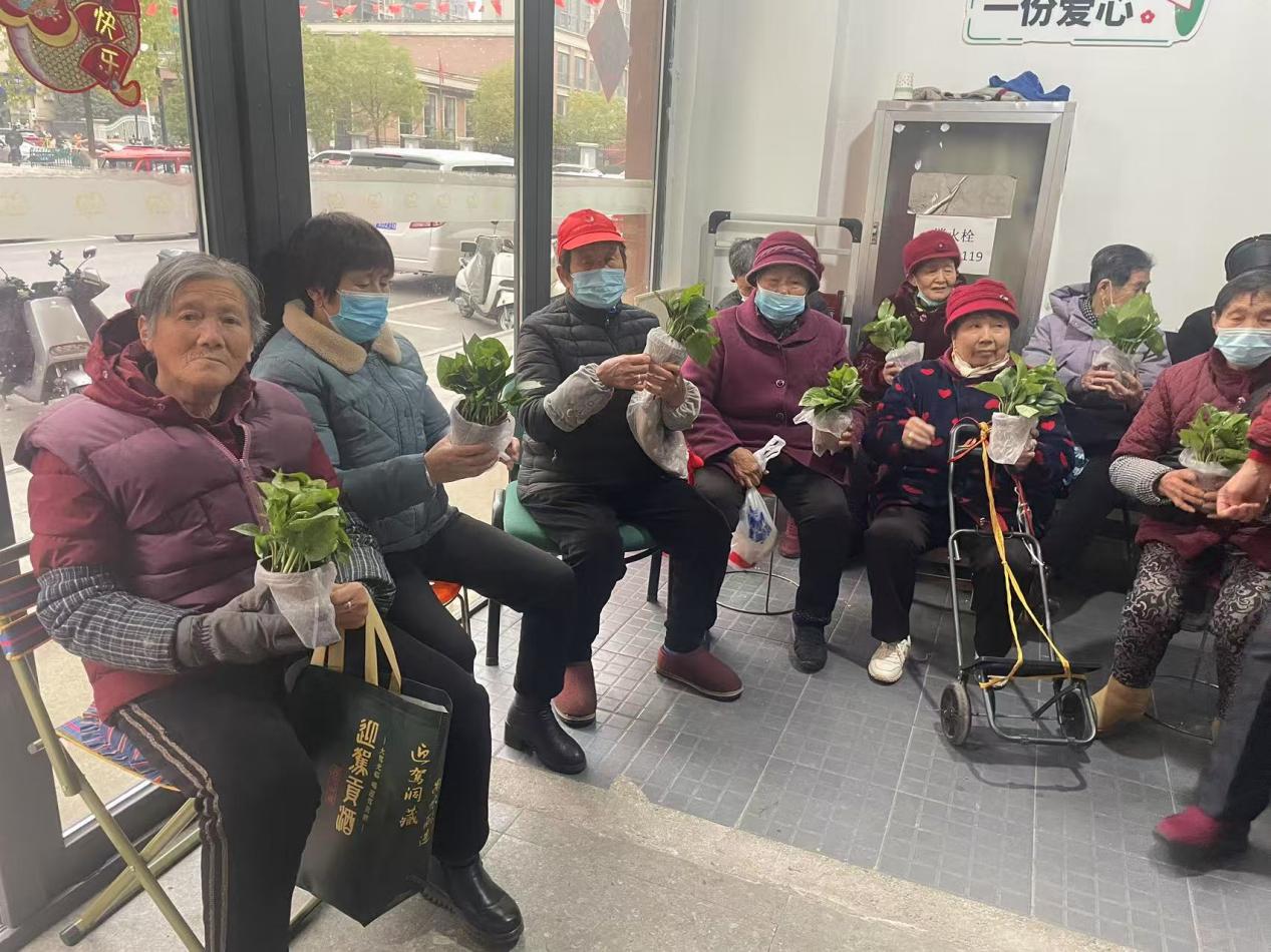 f916d0270b9690772dc0687e33dd41b