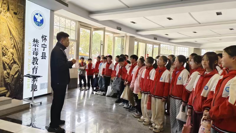 5c60359a83ba9c5348a8981b317806f