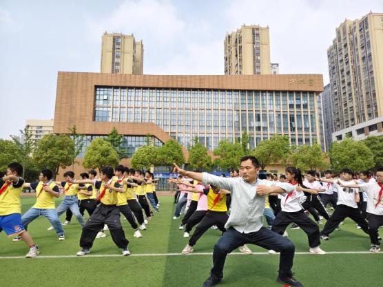 b9ad191797ee84de97f5c37d9da1ad3c