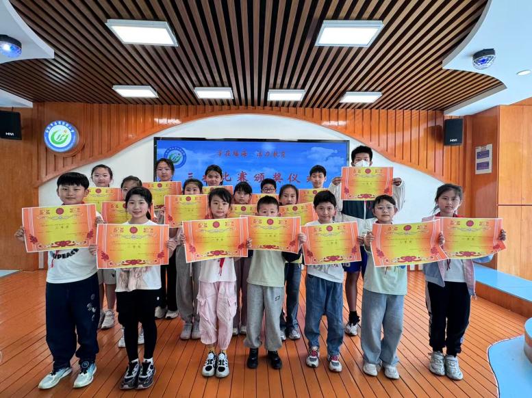 306951745896217_.pic