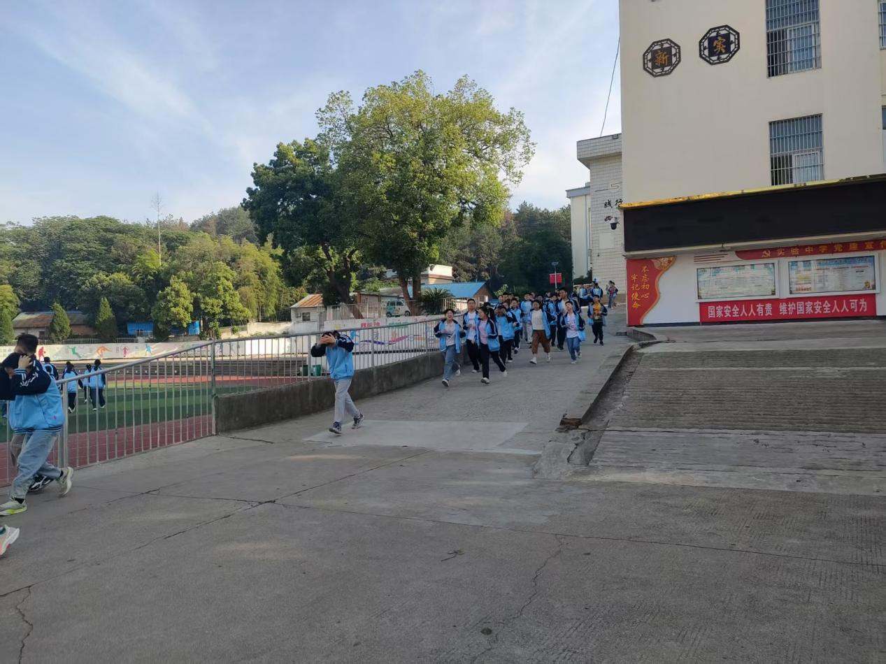 9b982607cb160c8bab857cc0393d4bb