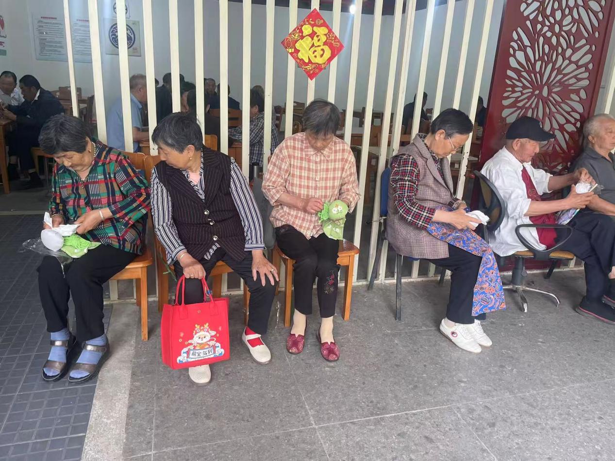 d3e81deaa324de5337a79f8793b1238