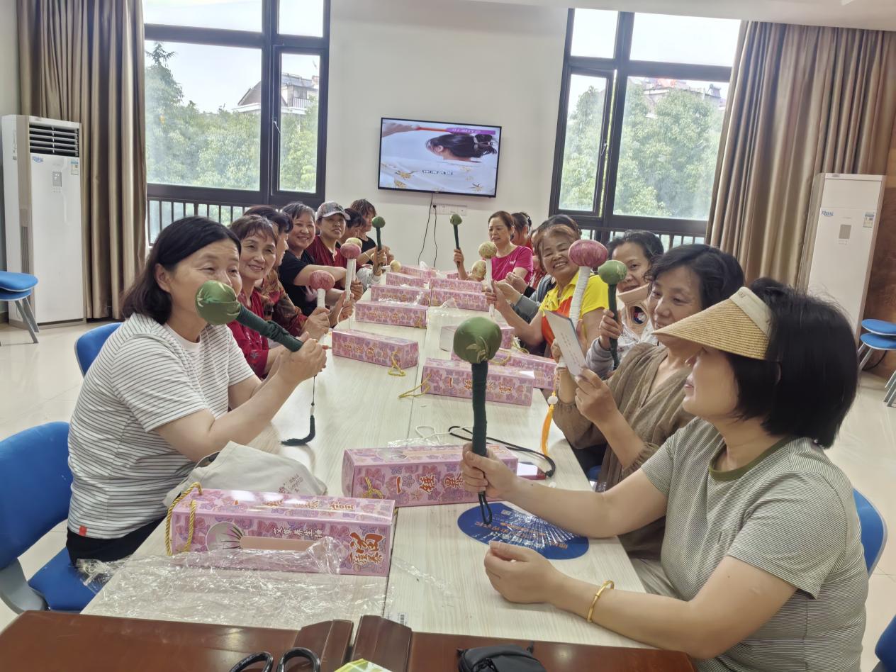 bb8614e611339e9e9cad2a562e24197