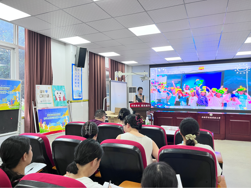 2025-08-29 16:44:39.114000