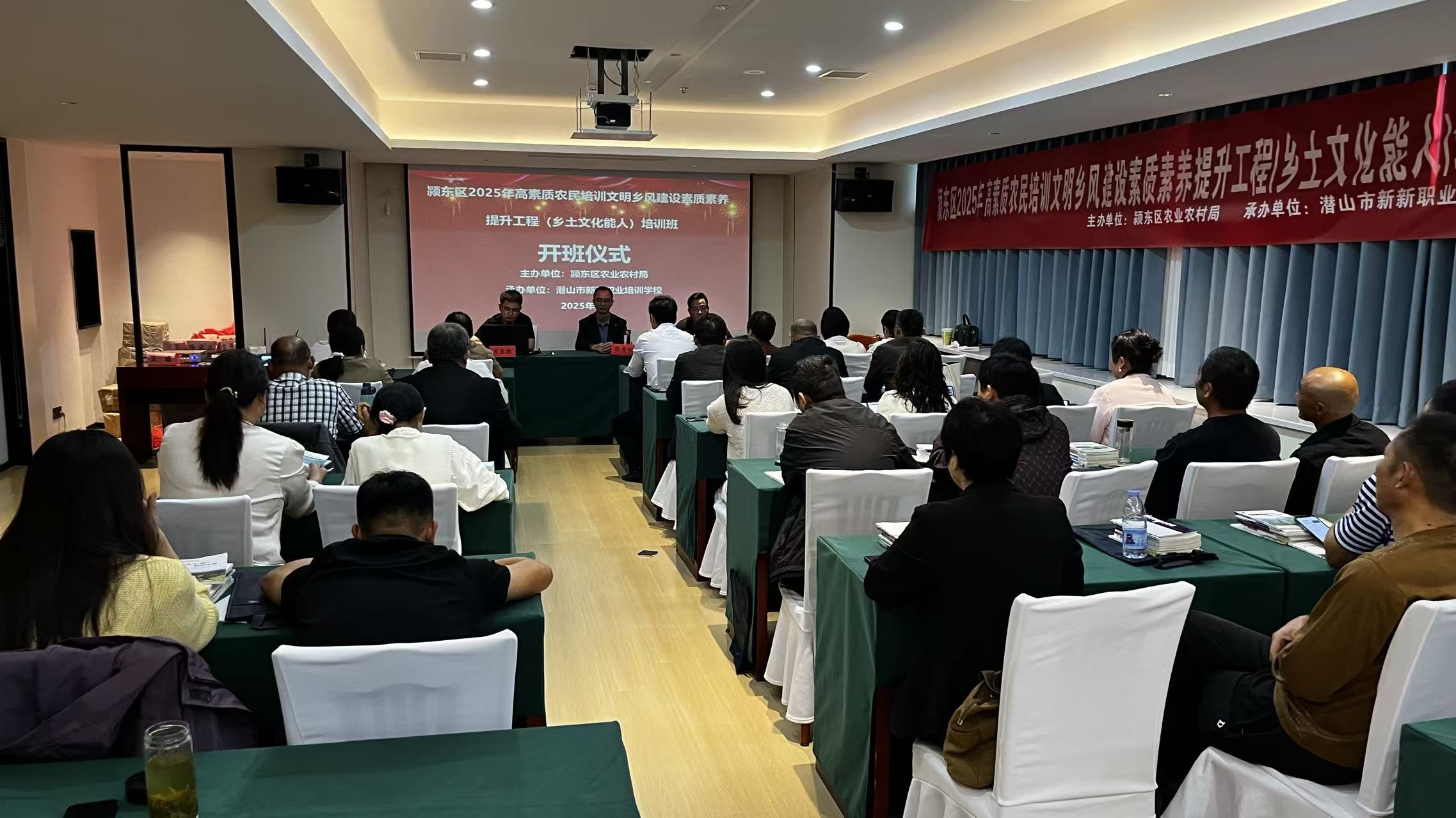 541bbeb5fb271632e9f93ea937286c3b