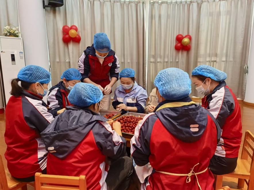 29782a2298ea44624678b3770f93b75b