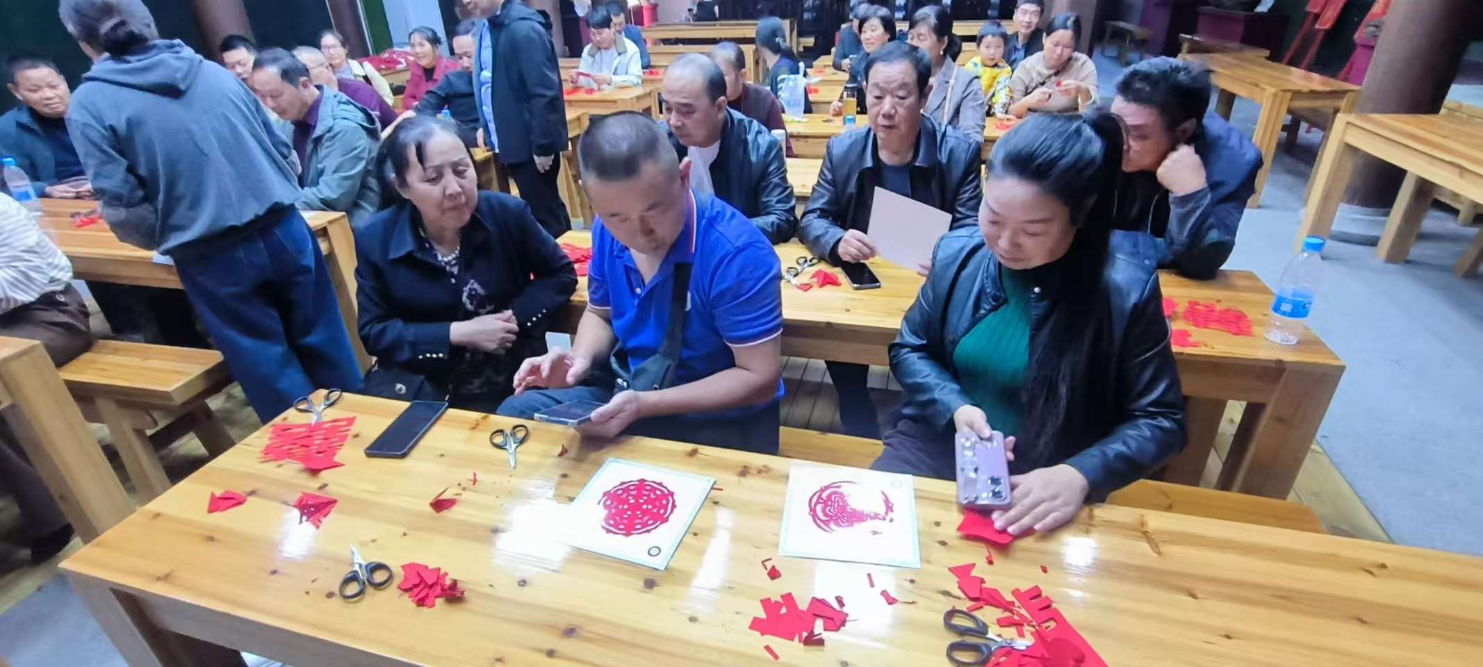 24a07d824774b616df160cd97d7fbbf