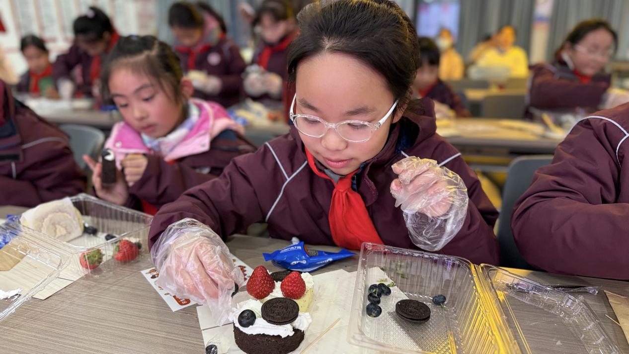 合肥经开区莲花中心柏树郢：甜蜜“食”光幸福加“焙” (4)