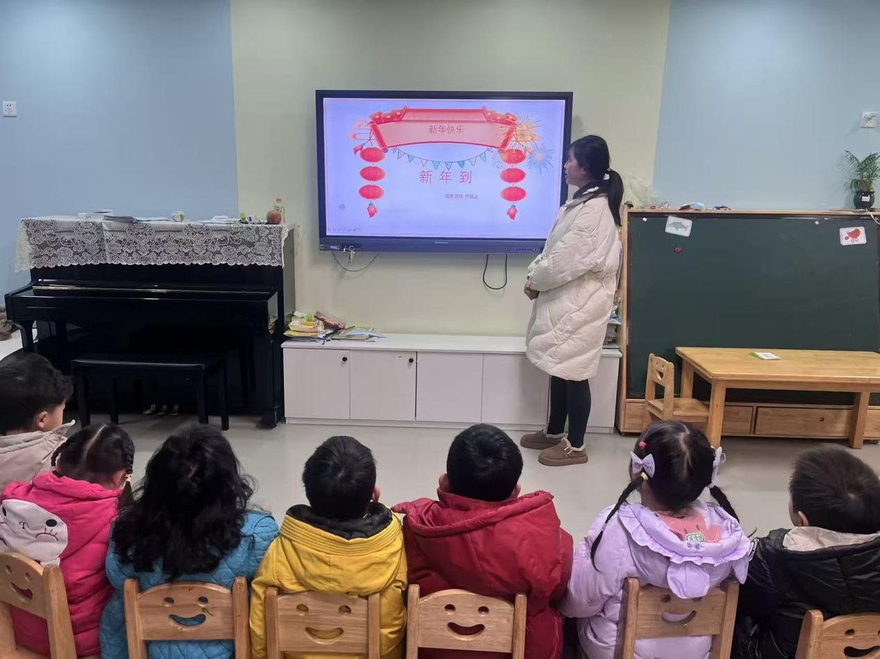 98ff382c97777945eb5a1bbd8efee13f