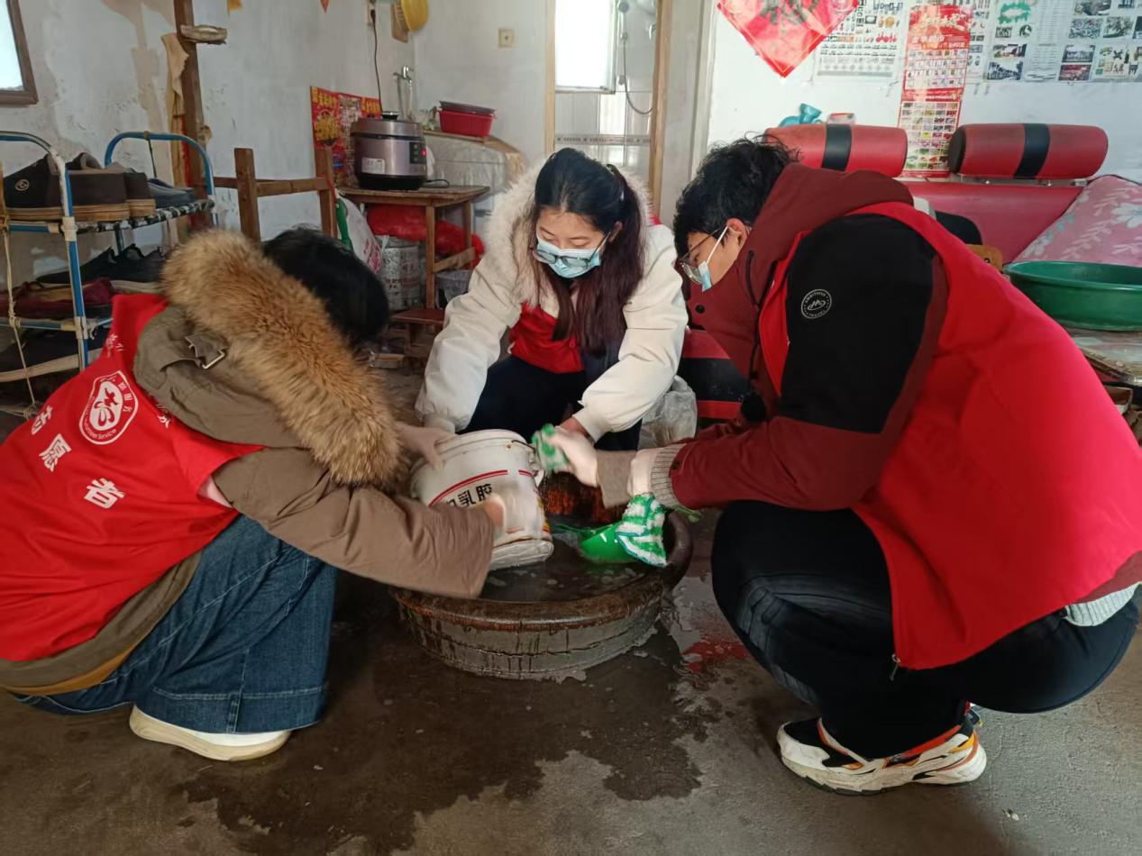 10c7fd2b3072ef83cc893991395c49b1