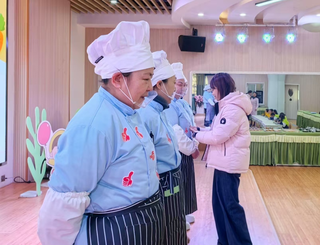 77ba6a546a4ca8eed777f8cfd7c05608