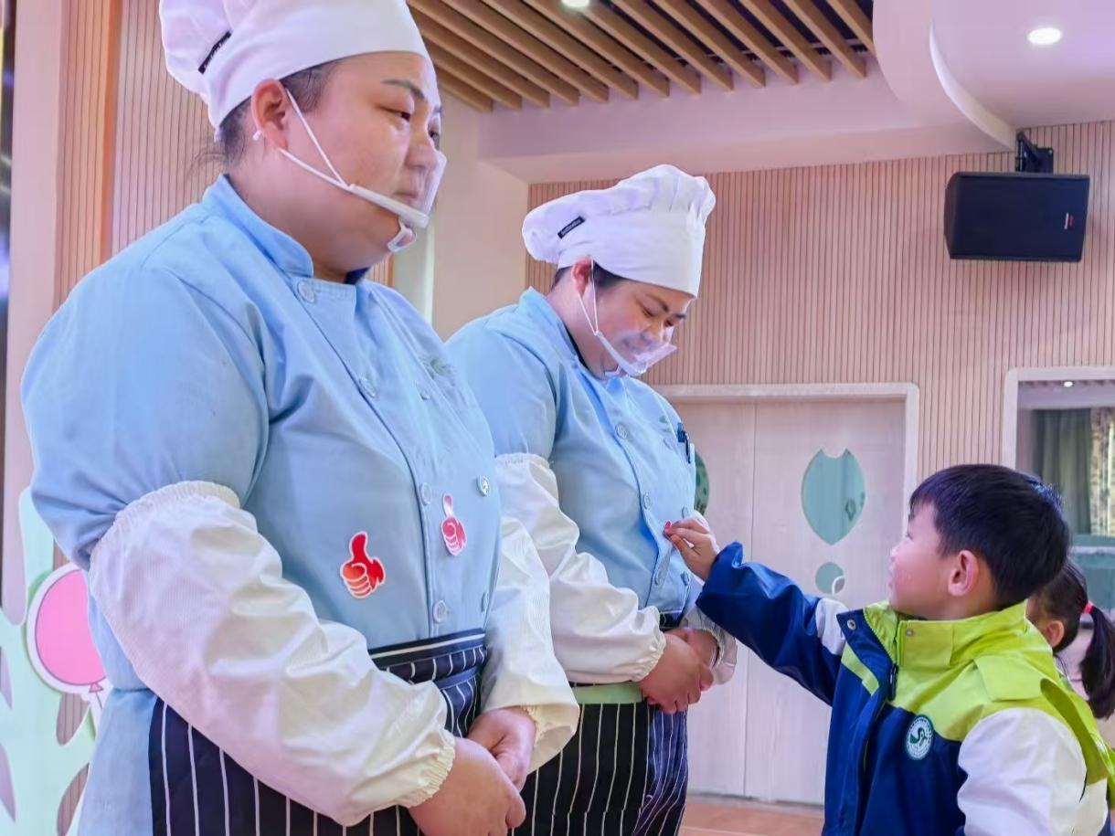 61bb41c9223351df3447ed2557f128bc