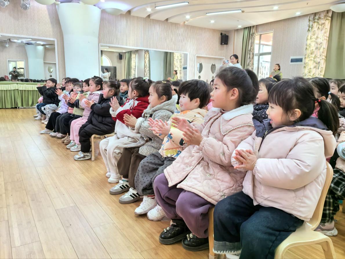 b84836766716a69ed2dee24aef9a8b1e