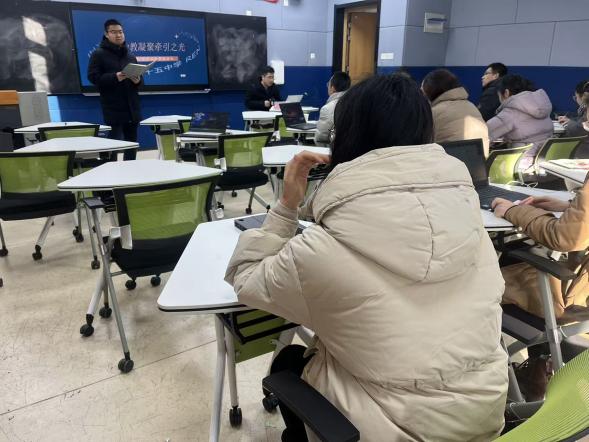 daa761993db5ea851d81ebcddaf843a7