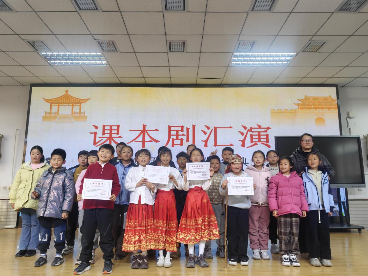 9cb299b6187c35dcdf31743b0bbddab3