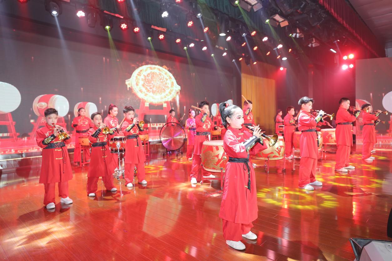 dce710bf2dc3aa11ba440fe7a0a3e02a