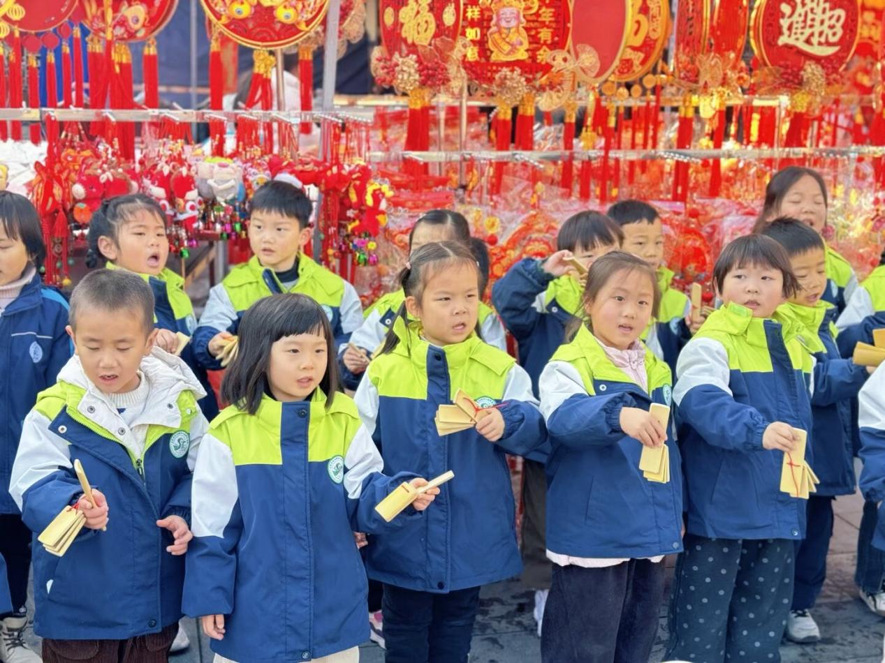 1d01093069e701d7726eba0d20446d3