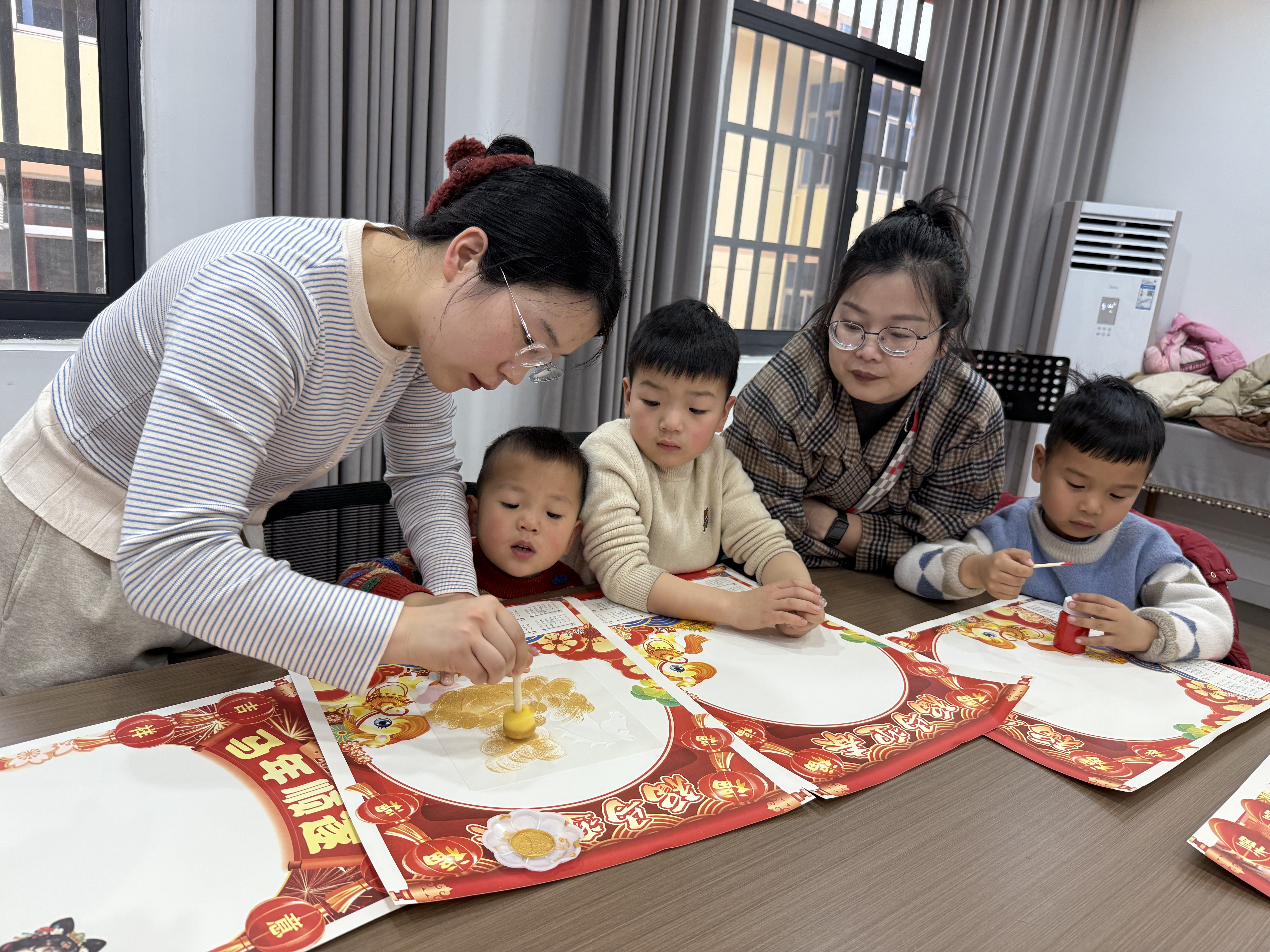 2026.2.12民国藏书楼“指尖传非遗·墨香迎新年”—图书馆文化进社区特别活动2