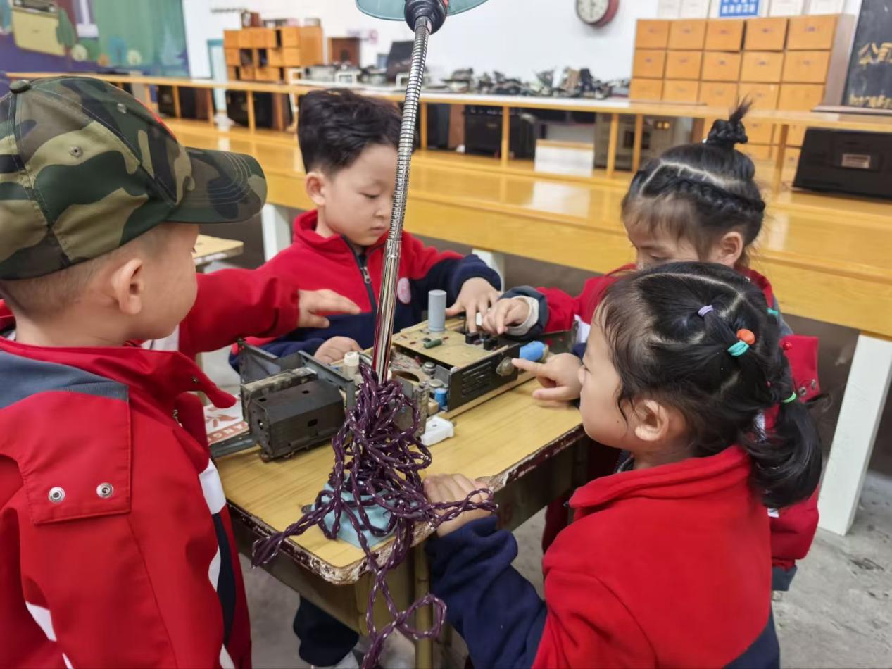 600581e2f925ccf95e0066d8cc854eed