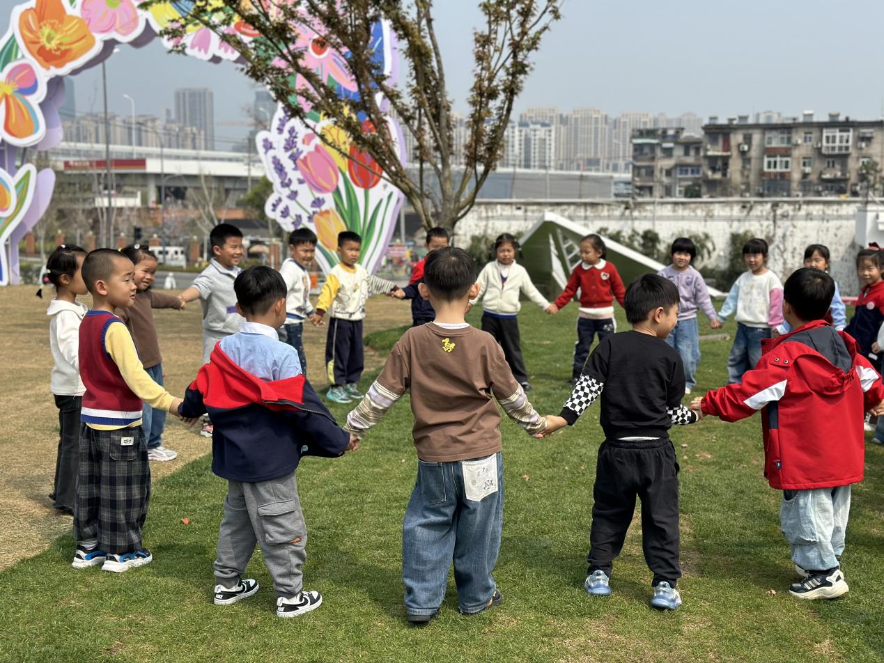 9f2a94dec70d4f42b7bd67a74b3d59d9