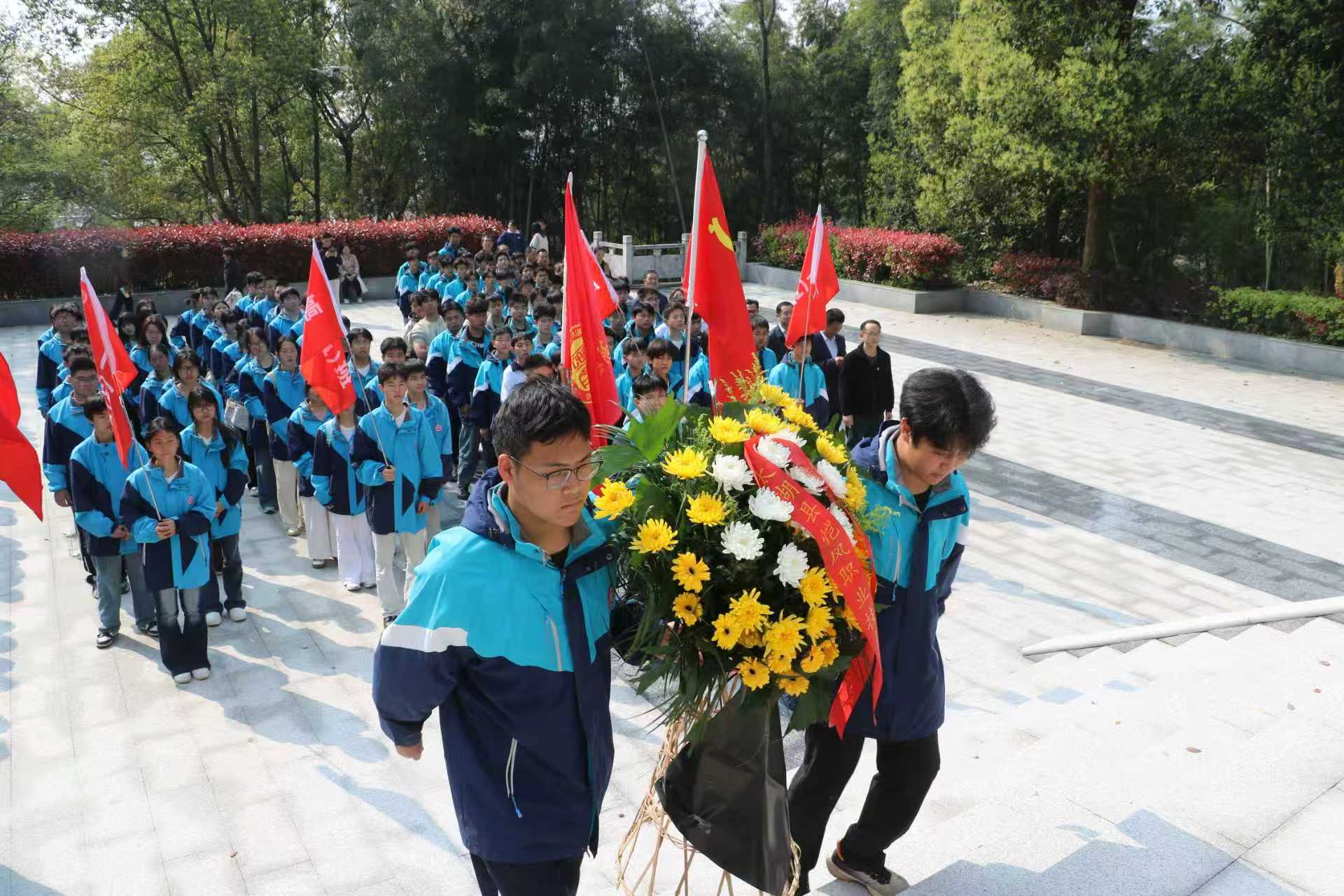 536c7f8ff87851017f14bfcac572f605