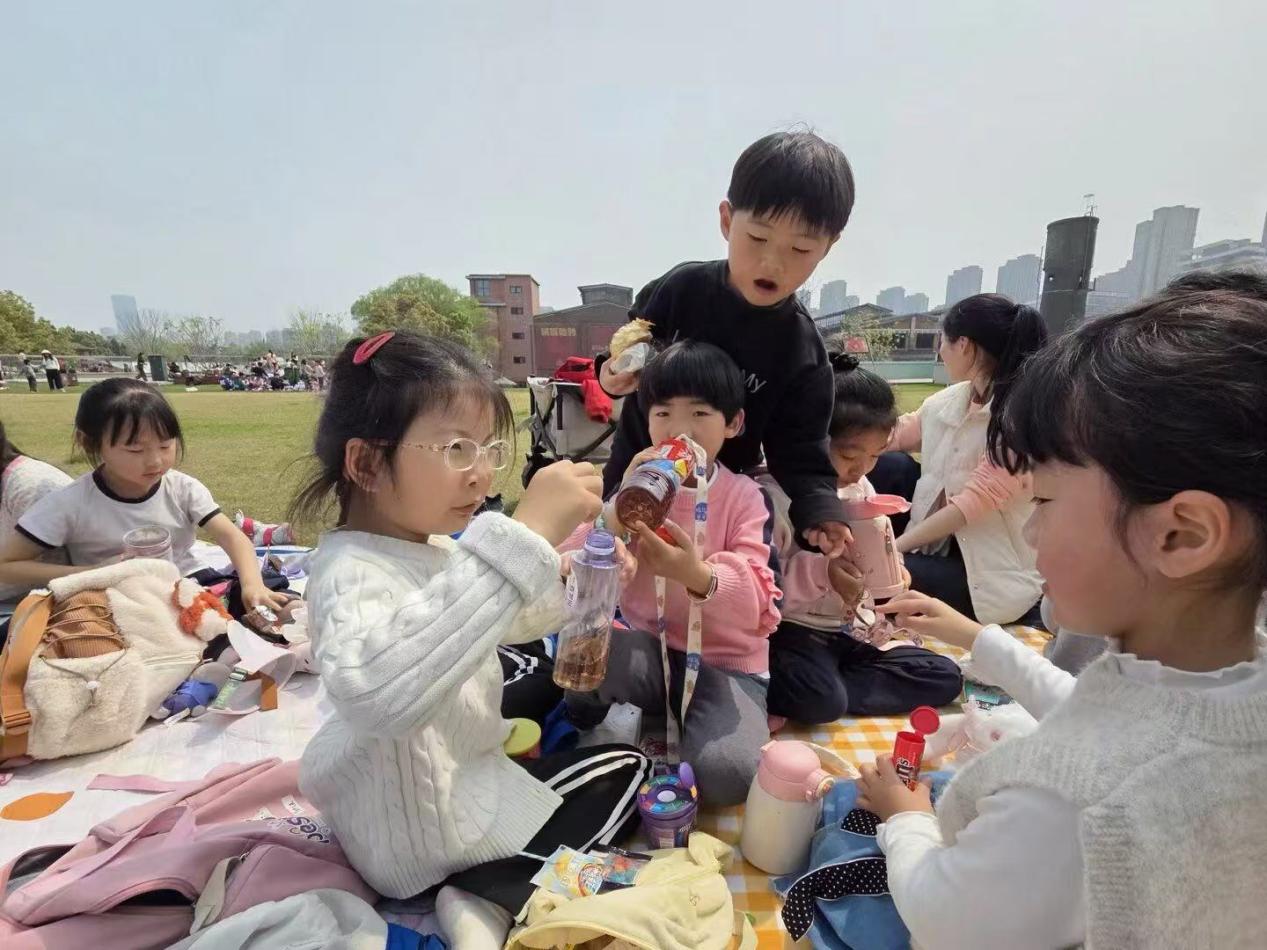 ca6374b39f69494afa8ba4ebcae6dfef