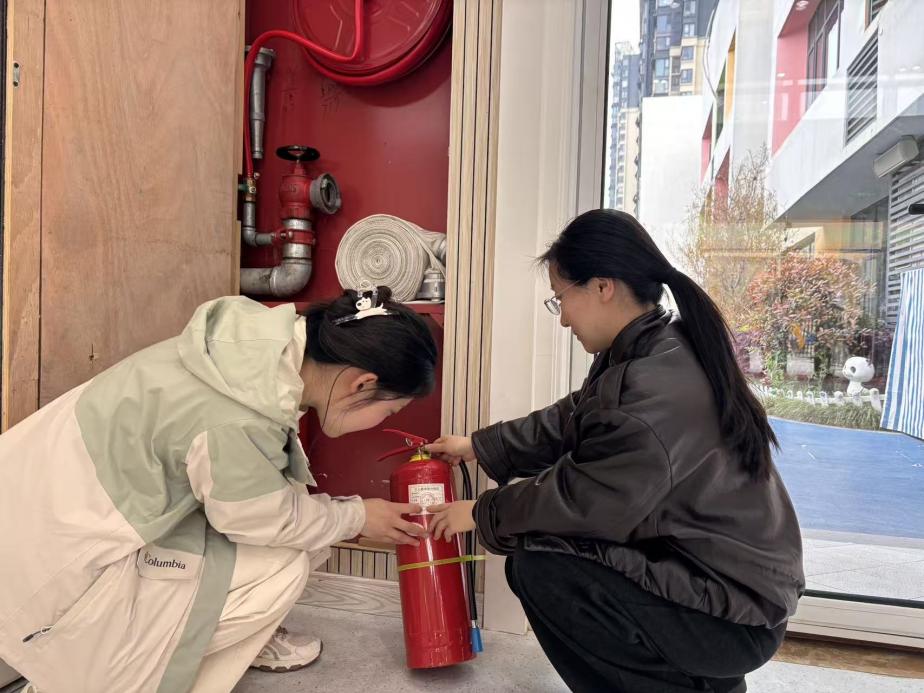 5755f0a681ee6a6c6619a19ed65b6724