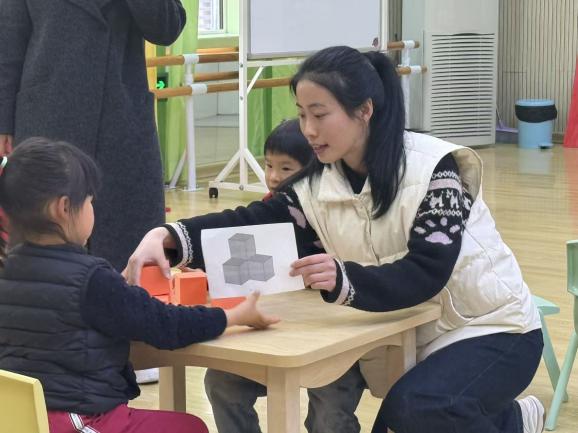 87c448e27fb1e4b96cf75a3e20c23bfa