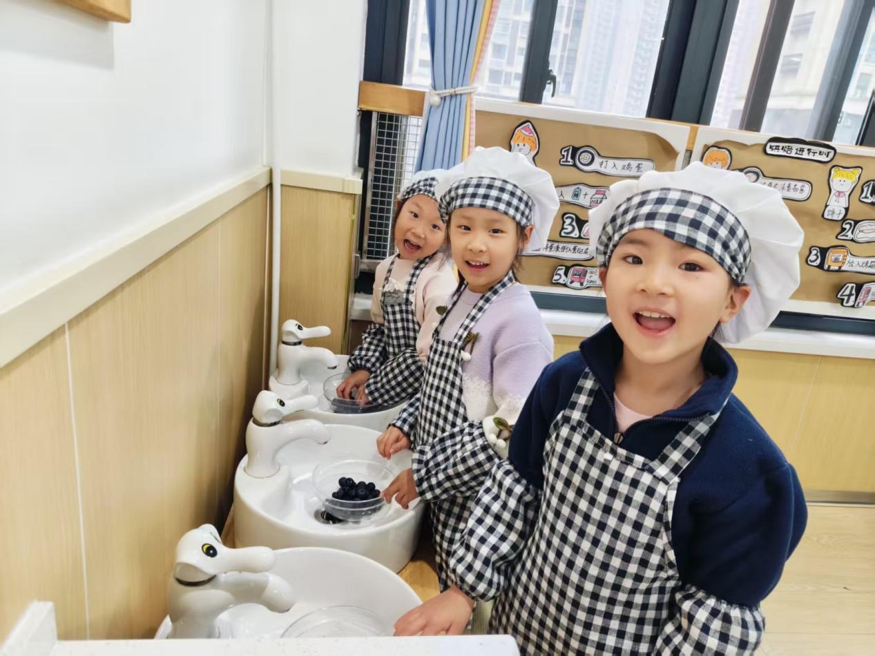 79351eeec4c199799ce2f4c08f99c120