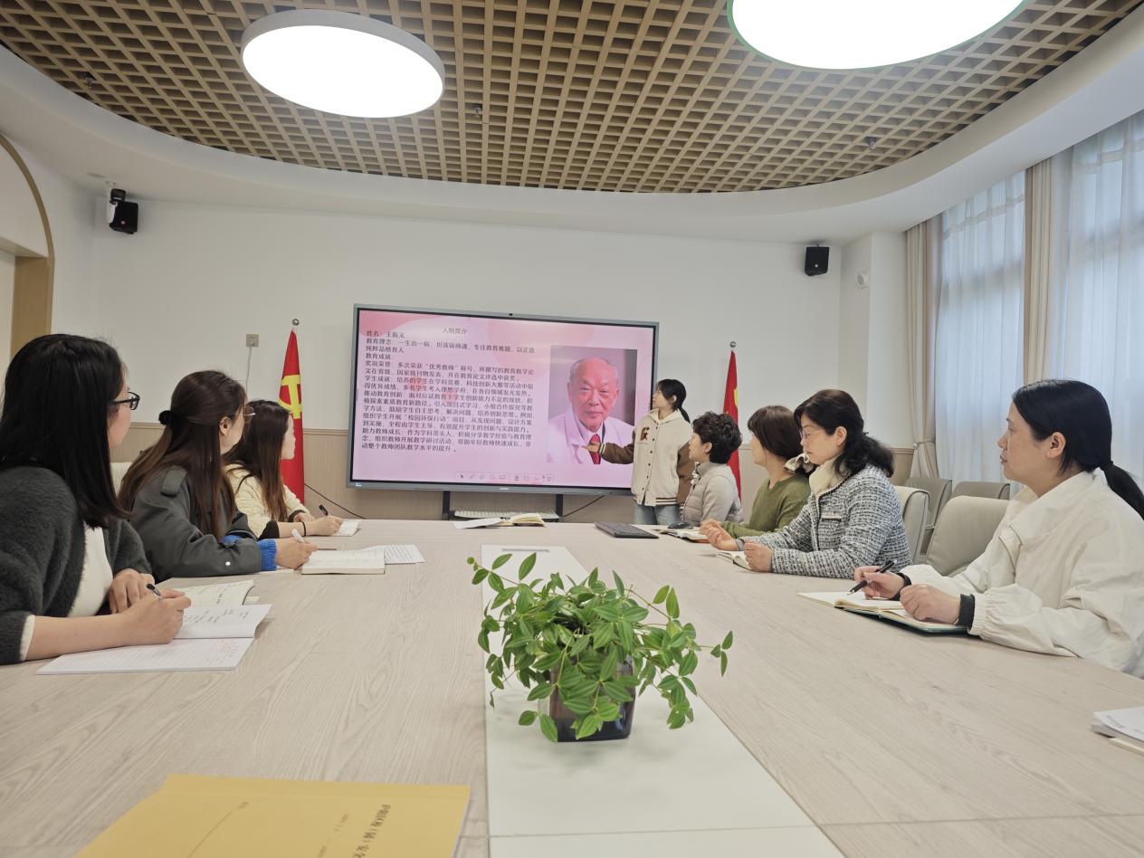 27c1854aa1d419e33e4c08a0c3fa0985