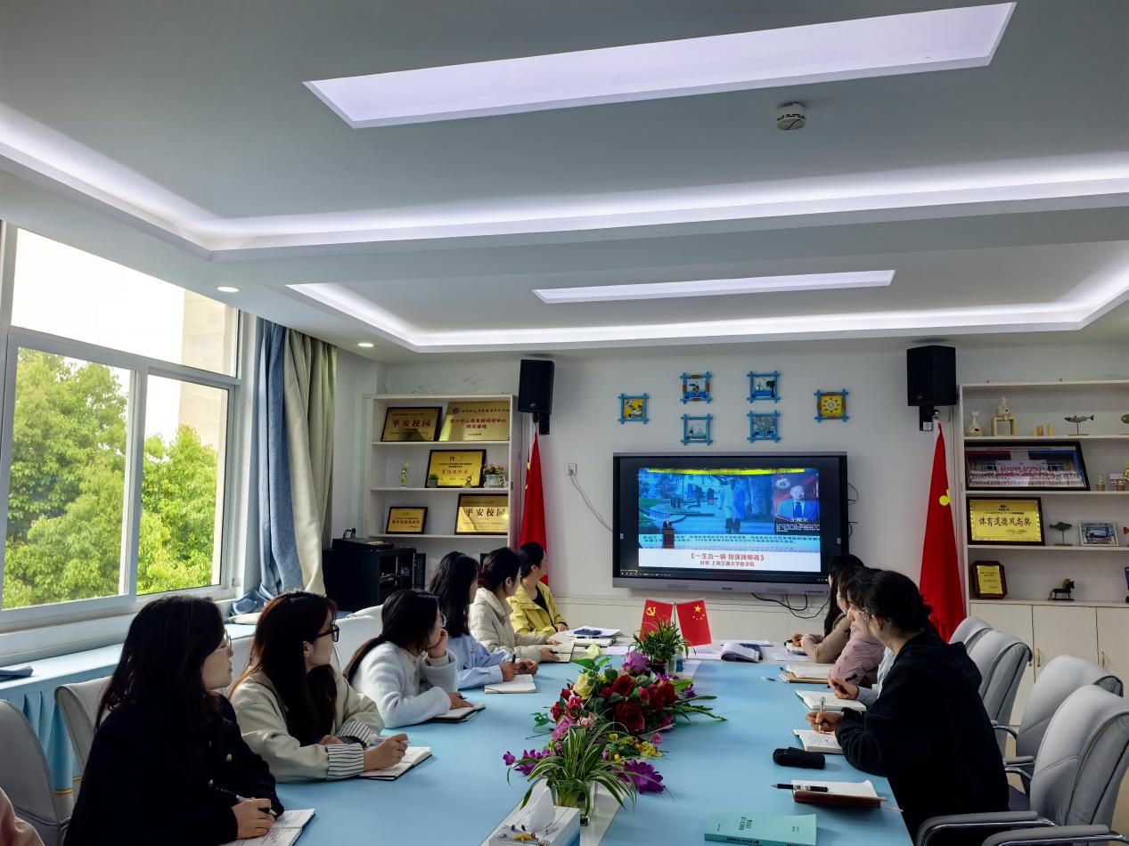 8b8f2848b5a6476add532b78bf626bce