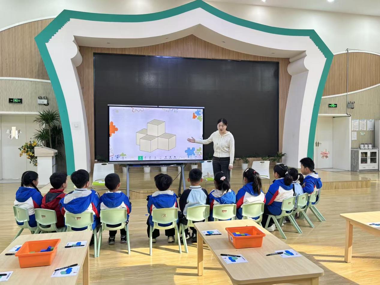 607f35b13cb4996da739a7be0fbd9ddd