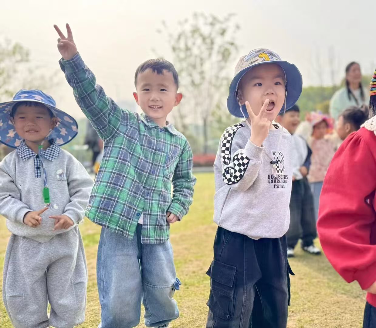 5445eb553578303dc798b50b7c781c79