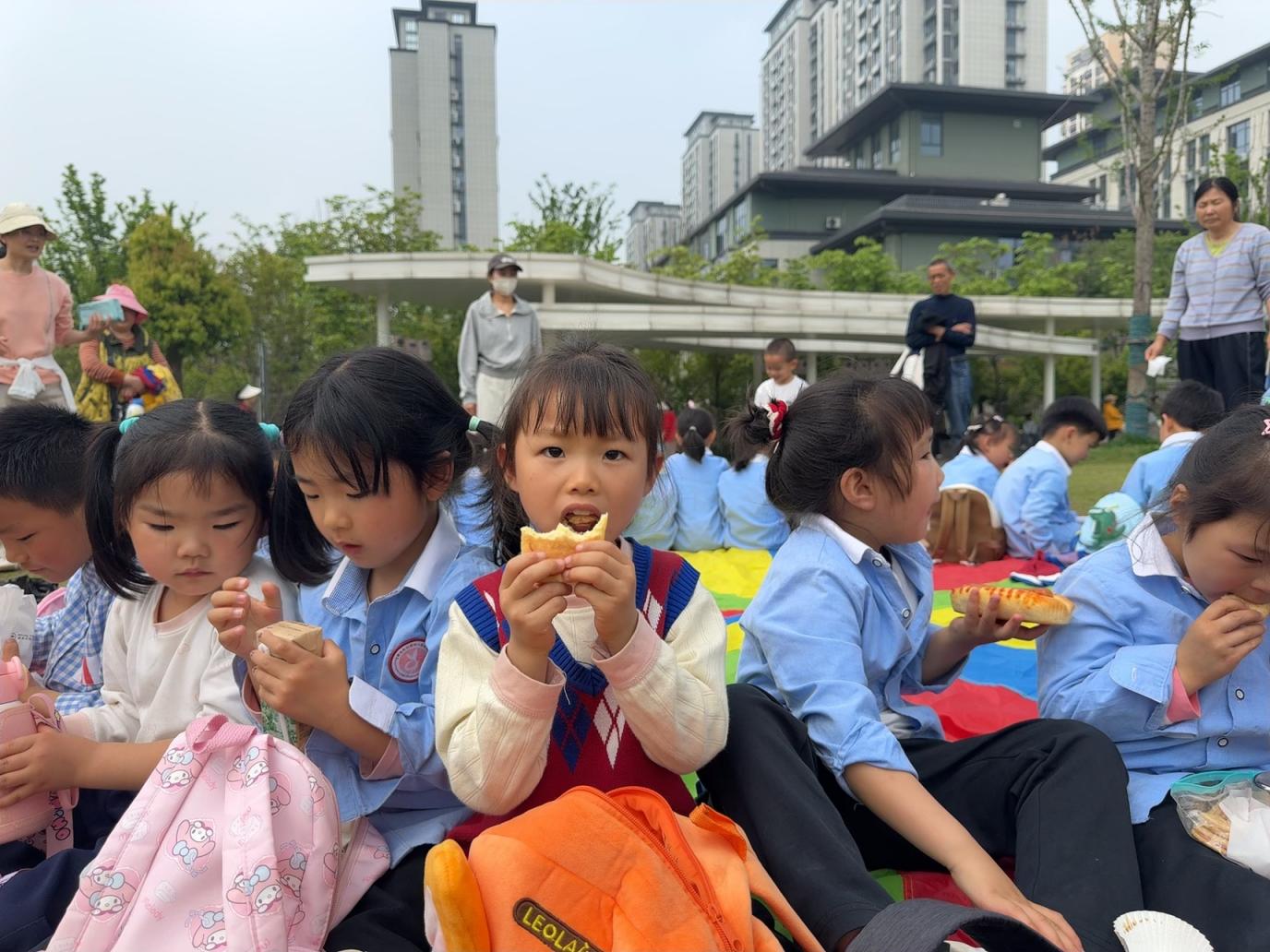 cf2bd3ddbbe9cc49c6930bdca0918bf0