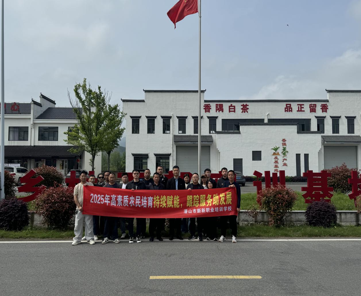 12b7f5c6850c256dfc2075695142c2f