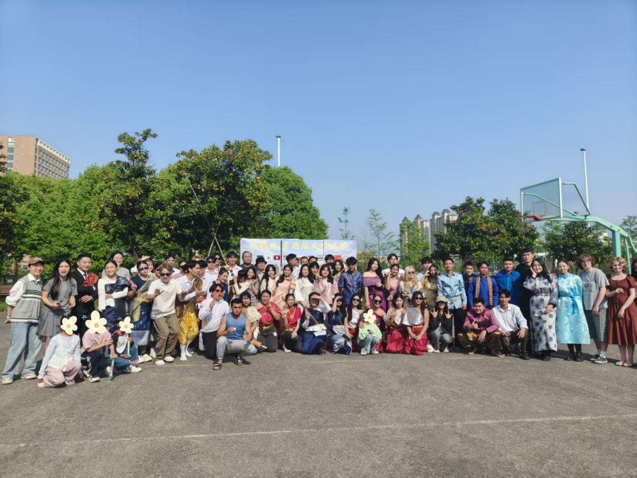 deb0c6f3fde2613abe123f4766dbbd3e