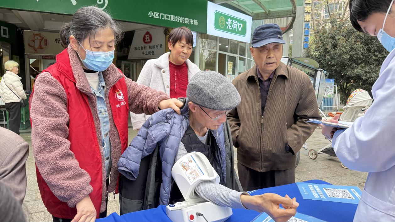 合肥经开区莲花中心柏树郢：美好生活“四重奏” 为民服务新画卷 (5)