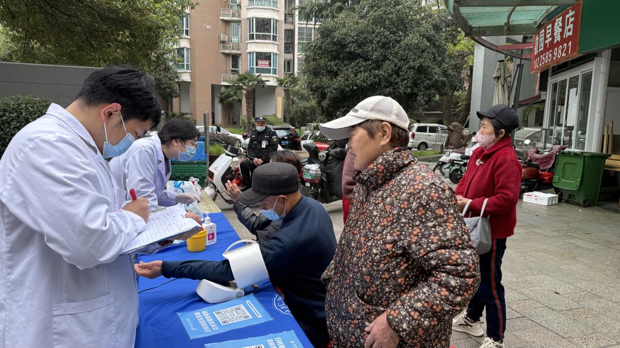 合肥经开区莲花中心柏树郢：美好生活“四重奏” 为民服务新画卷 (3)