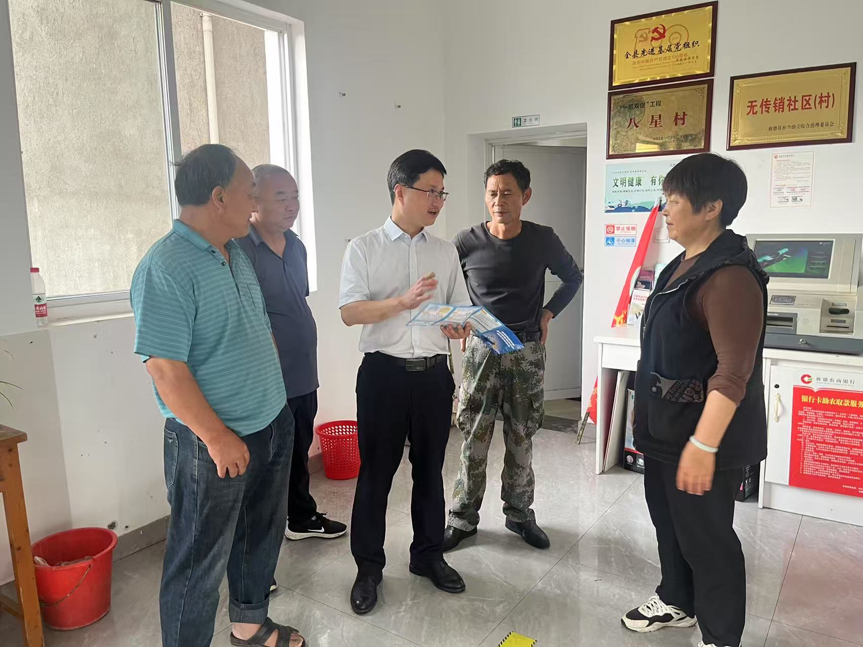 刘婷宣传报道图片.jpg