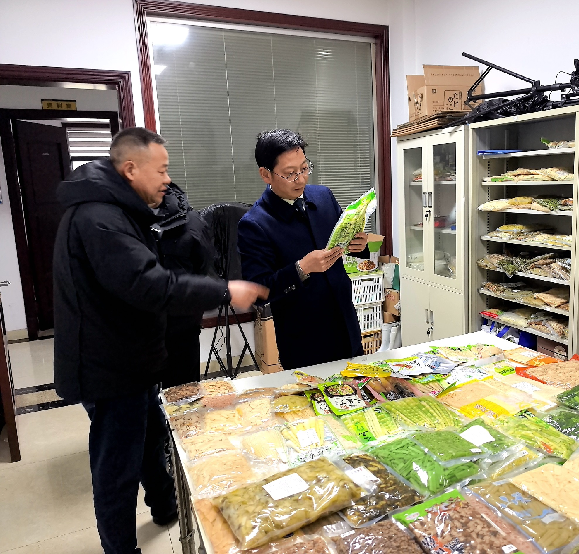 f97fda9e9486d2cdeffbd29c09e1d1cf.jpg f97fda9e9486d2cdeffbd29c09e1d1cf.jpg